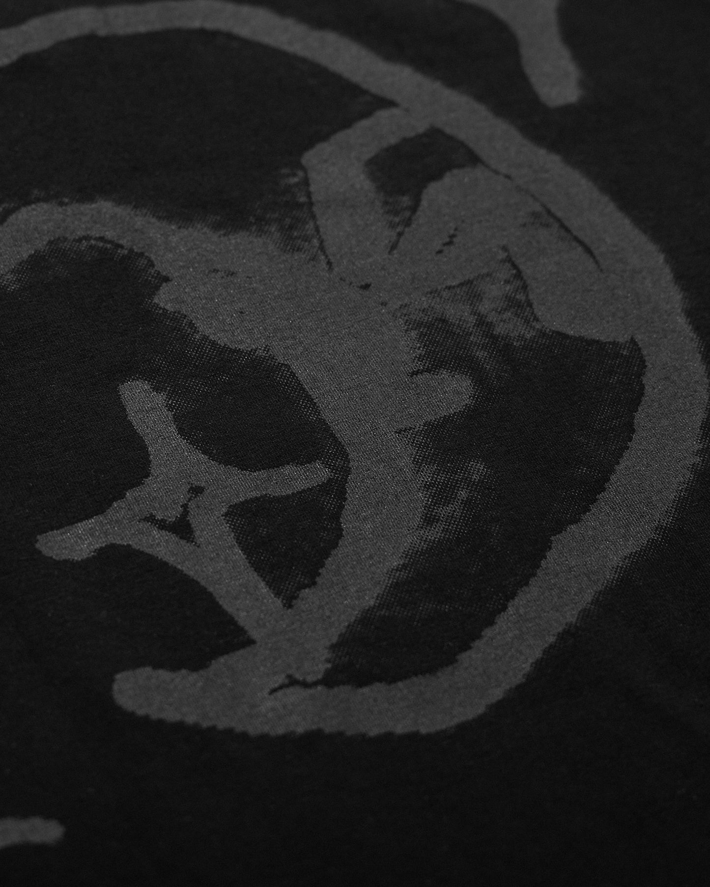 FOUNDATION LONGSLEEVE BLACK